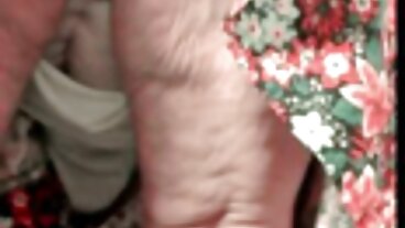 පර්ෆෙක්ට් ගොන්සෝ වෙතින් අලංකාර කිරා තෝන් සහිත මුඛ ඉස්කුරුප්පු ඇණ