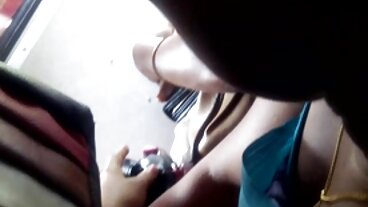 1 සමත් සිට නියම Katy Rose සමග කකුල් මත උරහිස් වීඩියෝව