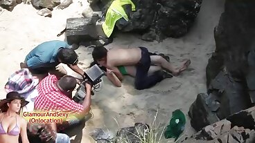 Brazzers වෙතින් නියම නිකී ඩෙලානෝ සමඟ ප්‍රතිලෝම කව්ගර්ල් චිත්‍රපටය