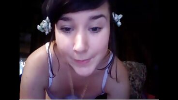 21 සෙක්ස්චරි වෙතින් අං සහිත වින්නා රීඩ් සමඟ කුඩා ටිට්ස් චිත්‍රපටය