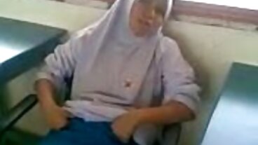 Vixen වෙතින් ආකර්ශනීය බ්‍රෙට් රොසි සමඟ Doggystyle ක්‍රියාව