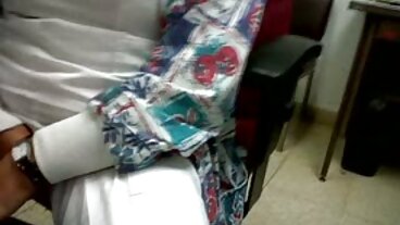 ආධුනික යුරෝ වෙතින් ශිෂ්‍ය නායක Emilie Martini සමඟ වාචික චිත්‍රපටය