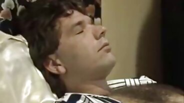 Bang Bros වෙතින් ආකර්ෂණීය Rachel Raxxx සමඟ මිල්ෆ් වීඩියෝව