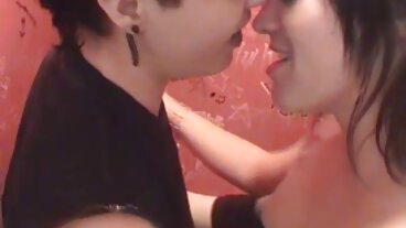 බ්‍රේසර්ස් වෙතින් ලස්සන සොෆියා රෝස් සමඟ මිෂනාරි පිපිරුම්