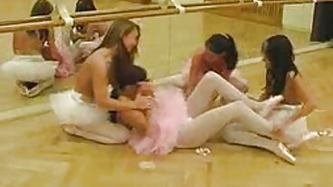 Real Sensual වෙතින් ලස්සන Tana Lea සමඟ මුඛ ඉස්කුරුප්පු