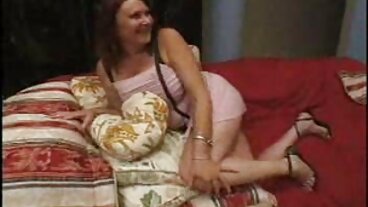 Bang වෙතින් Prefect Savannah Bond සමඟ The Sofa චිත්‍රපටයේ!