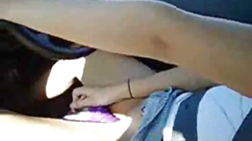 Pure Taboo වෙතින් අං සහිත Keira Croft සමග උරහිස් මත කකුල්