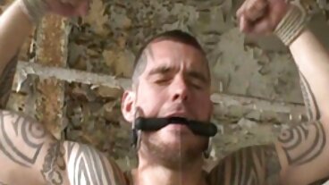 Tiny4K වෙතින් අලංකාර Sophia Lux සමග Legs On Shoulders දර්ශනය