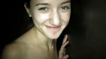 MamacitaZ වෙතින් උණුසුම් Carmen Lara සමඟ ස්වභාවික ටිට්ස් ඉස්කුරුප්පු