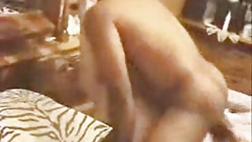 MMP ජාලයෙන් නියම මී මෙලෝන් සමඟ දිගු කකුල් චිත්‍රපටය