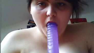 රියලිටි කිංග්ස් වෙතින් සරාගී නයෝමි වුඩ්ස් සමඟ හෑන්ඩ්ජොබ් කාමුක දර්ශන