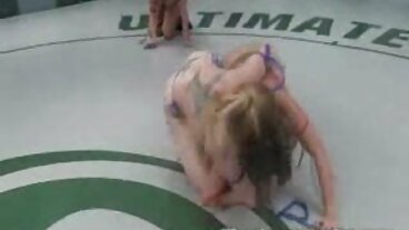 ගර්ල්ස් වේ වෙතින් උද්යෝගිමත් Riley Reyes සහ Sofi Ryan සමඟ මිල්ෆ් බැන්ග්