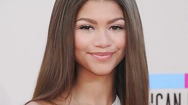 18 VideoZ වෙතින් විස්මිත Riley සමඟ මුඛ කුහරය