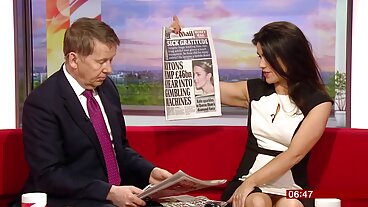 ටීම් ස්කීට් වෙතින් අං සහිත සෙරීනා ස්කයි සමඟ එළකිරි ලිංගික හැසිරීම