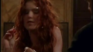 Bang Bus වෙතින් සරාගී ආධුනික සමග Legs On Shoulders ක්‍රියාව